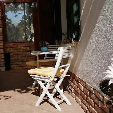 Rendeki Vendeghaz, Oenallo Haz Konukevi Csabrendek